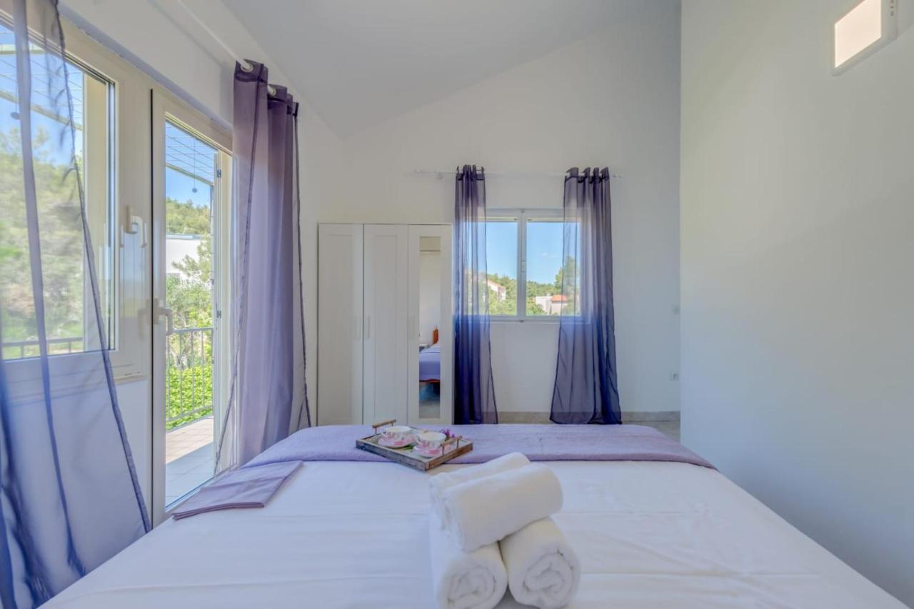 Holiday Home Kalinic スラティネ エクステリア 写真