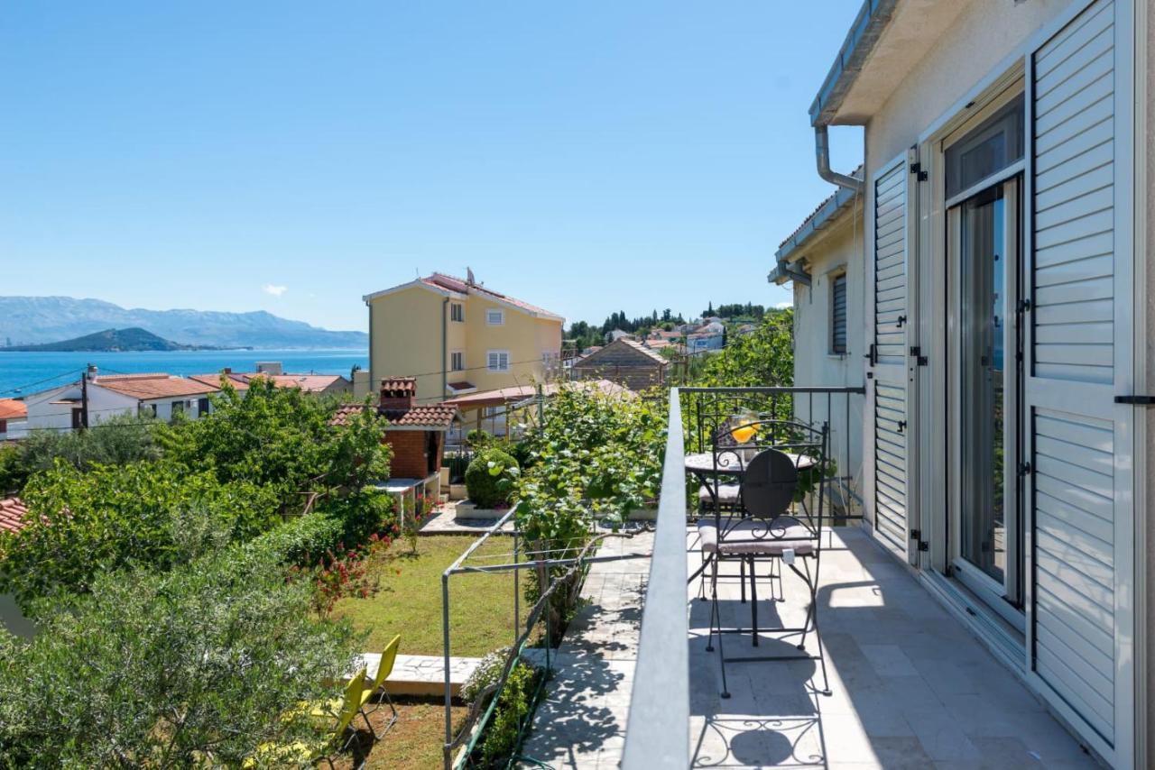 Holiday Home Kalinic スラティネ エクステリア 写真