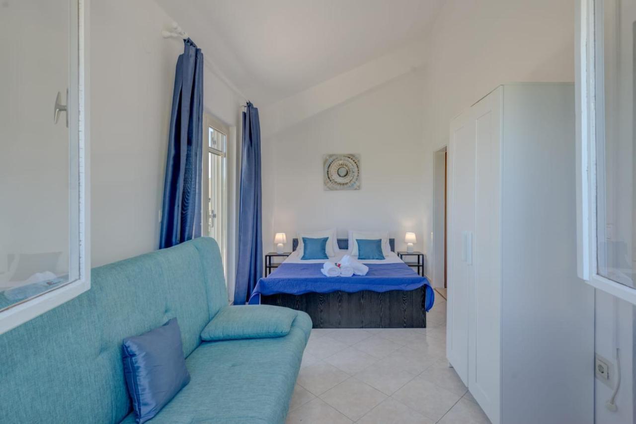 Holiday Home Kalinic スラティネ エクステリア 写真
